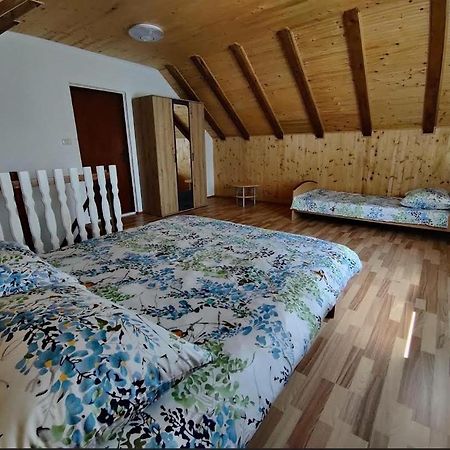 Apartman Niki Lic Экстерьер фото